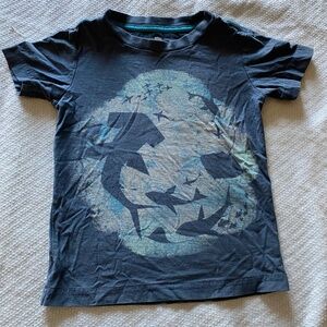 Tea Collection Swimming Sharks Tee ~ Size 6